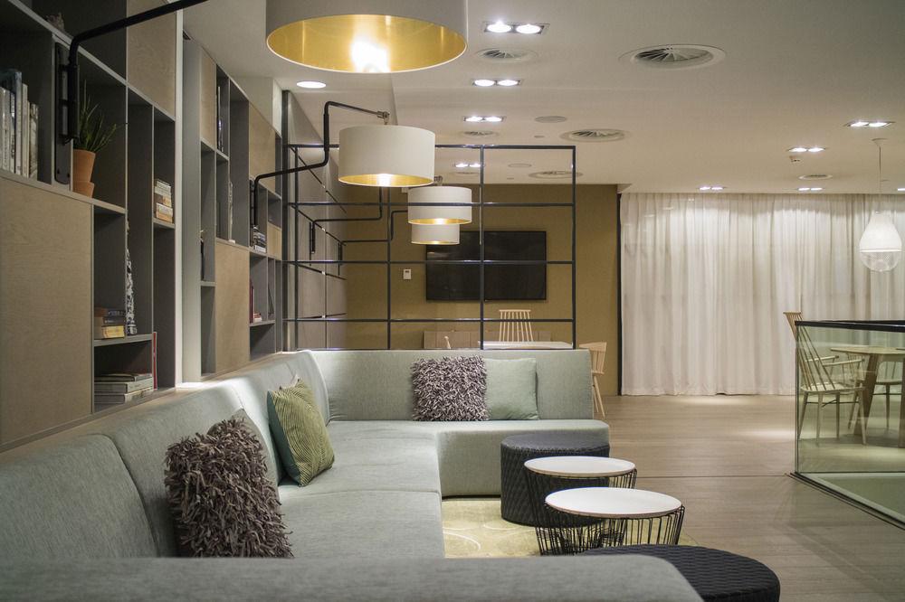 เอเลเมนต์ อัมสเตอร์ดัม Hotel ภายนอก รูปภาพ