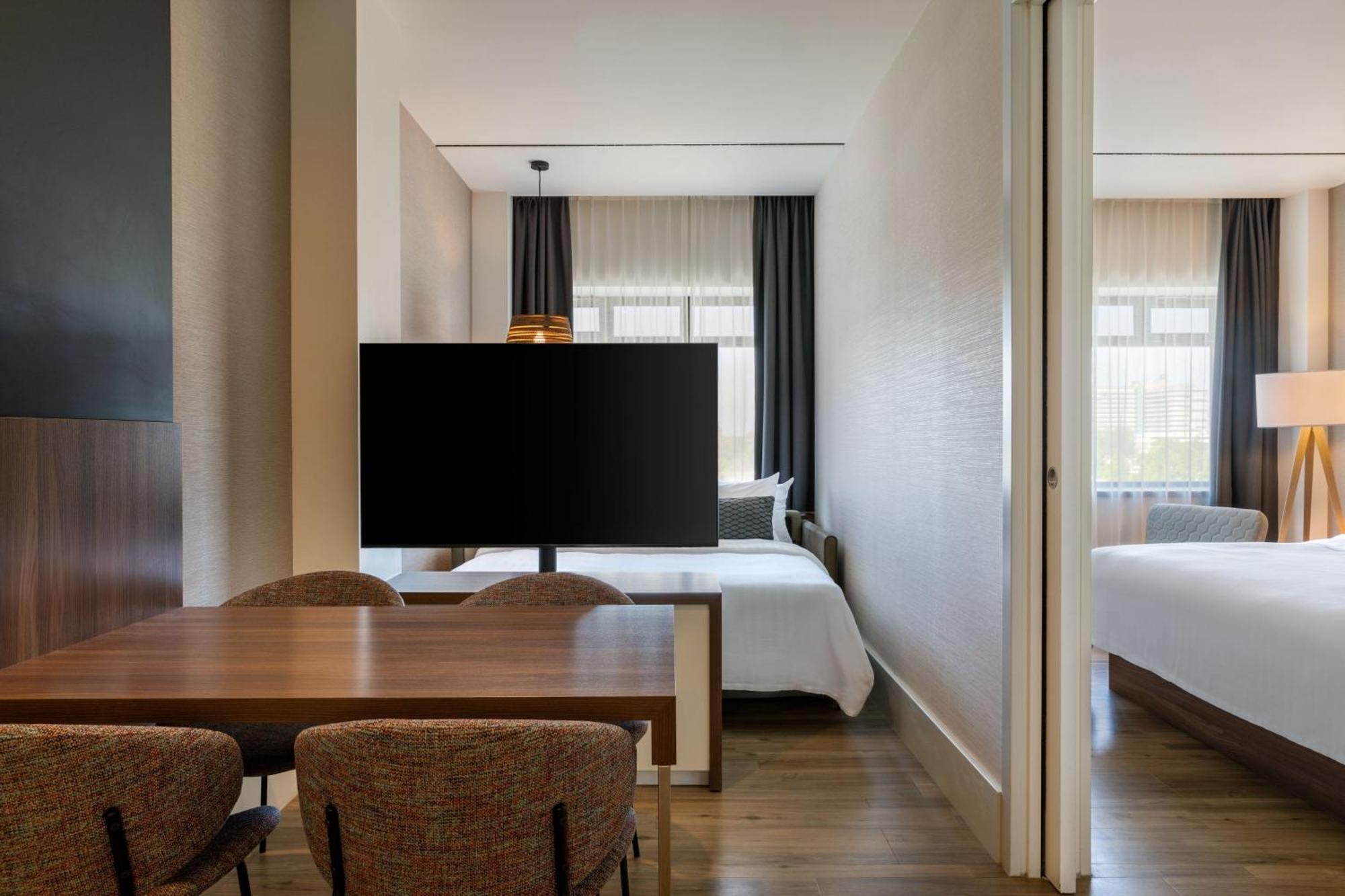 เอเลเมนต์ อัมสเตอร์ดัม Hotel ภายนอก รูปภาพ